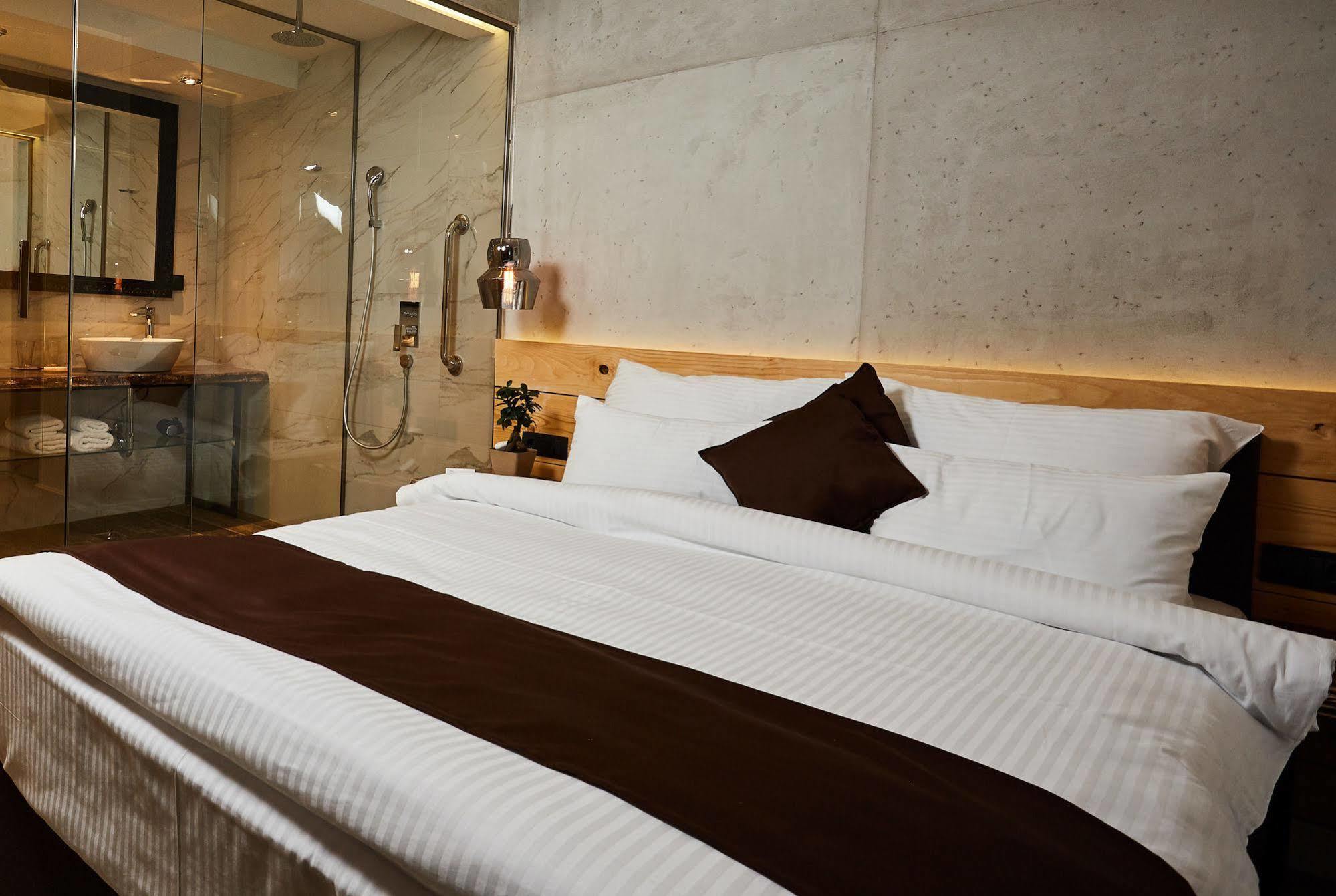 วัน ลักชัวรี สวีท เบลเกรด Hotel ภายนอก รูปภาพ